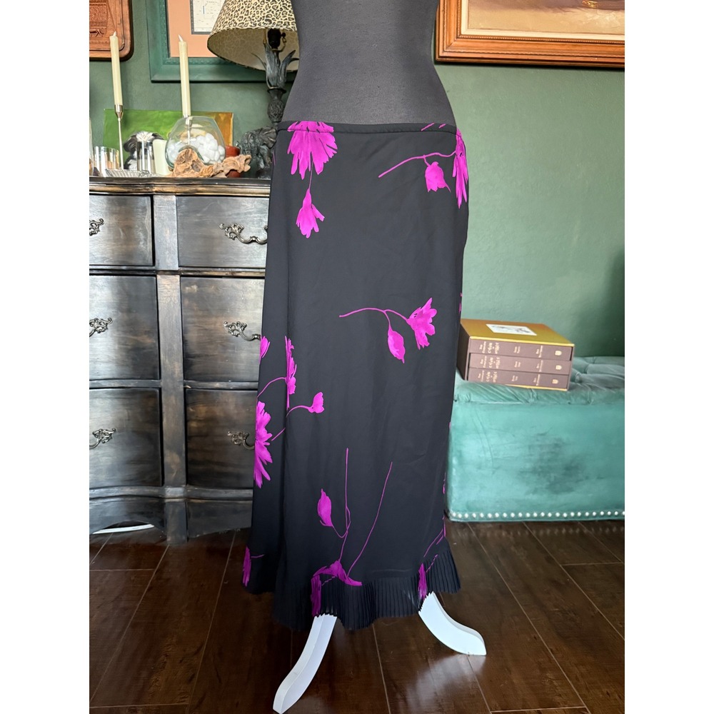 Vintage womens Black Magenta Floral Maxi Skirt‎ Pleated Ruffle Hem